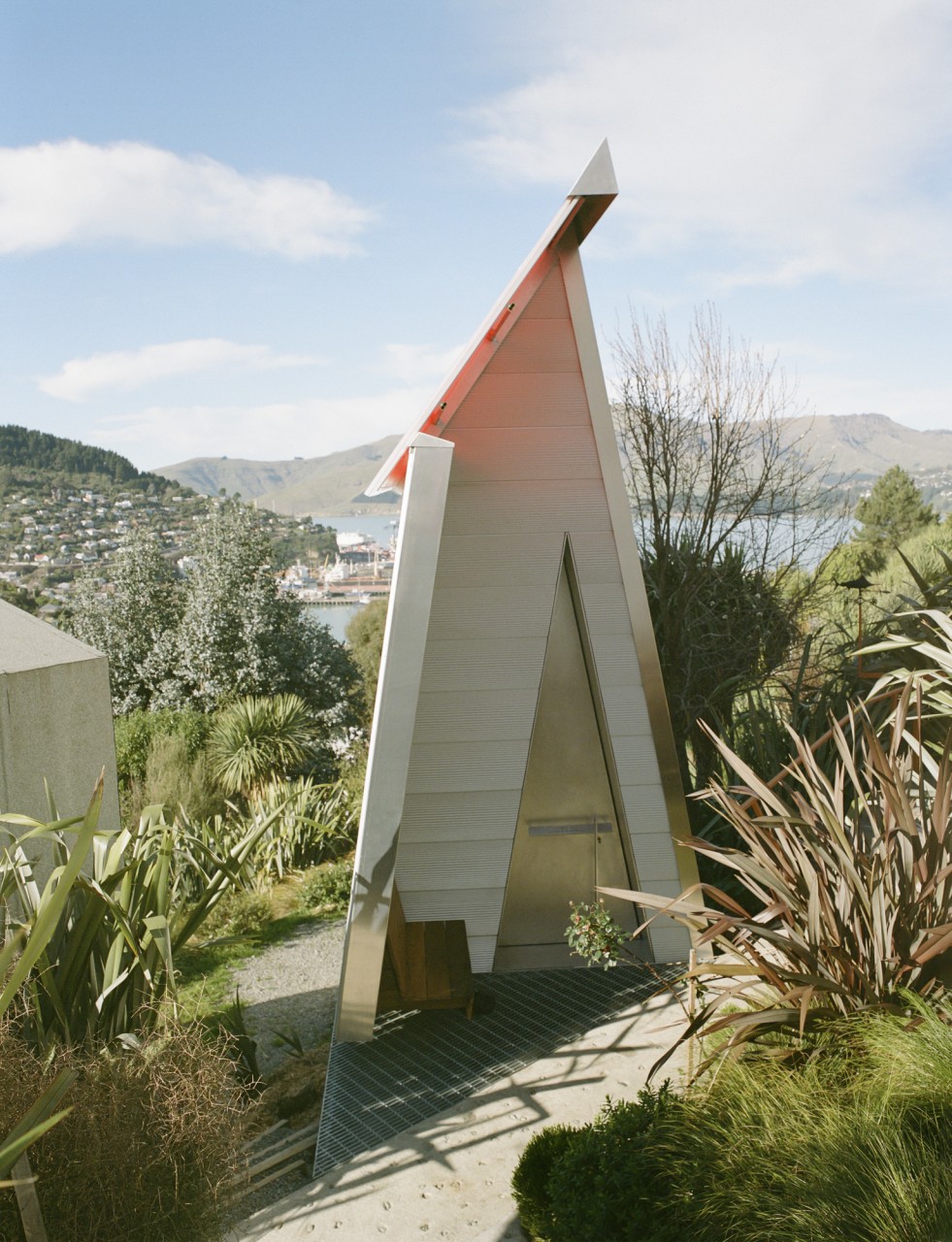 chapel of st thérèse of lisieux bull o'sullivan architecture ltd mary gaudin